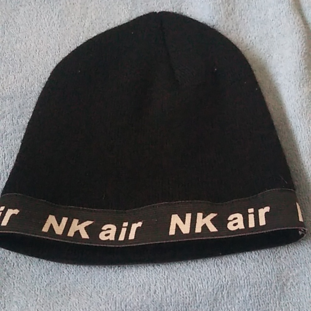 Winter Hats - Picture 4 of 5